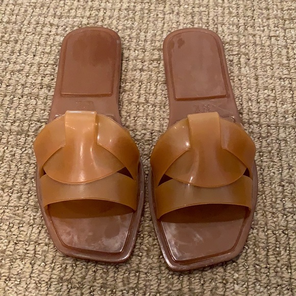 EUC Zara sandals